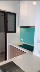 Căn hộ One Verandah, Quận 2 Căn hộ One Verandah tầng cao diện tích 55m2, nội thất cơ bản.