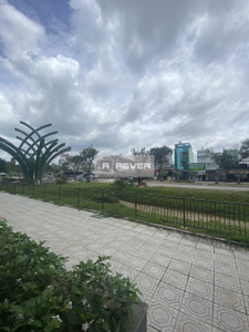  Shop-house Vinhomes Grand Park nhà thô diện tích 35m²