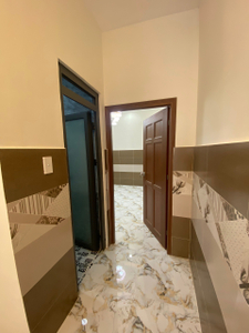 Nhà phố Quận 6 Nhà phố thiết kế 1 trệt, 2 lầu và sân thượng, cửa hướng Nam mát mẻ.