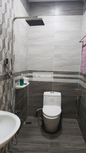  Nhà có 2 mặt tiền hẻm xe ba gác đường Trương Phan Phước, diện tích đất 44.2m2.