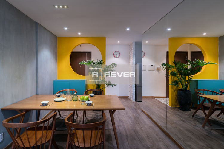 Rever