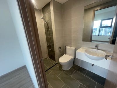 IMG_6405.HEIC Căn hộ Vinhomes Grand Park hướng ban công tây không có nội thất diện tích 67.8m².