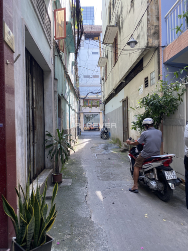  Nhà phố Đường Nguyễn Đình Chiểu 3 tầng diện tích 19.4m² hướng tây pháp lý sổ hồng.