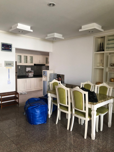 Căn hộ Hoàng Anh Gold House, Huyện Nhà Bè Căn hộ Hoàng Anh Gold House tầng 8 diện tích 124m2, đầy đủ nội thất.