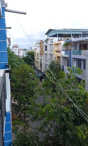 Nhà phố Huyện Bình Chánh Nhà KDC Him Lam đường Số 5 diện tích 1 trệt, 2 lầu và sân thượng.
