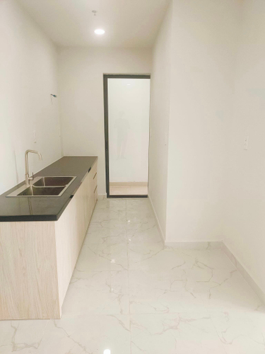  Căn hộ Bcons Garden hướng ban công nam nội thất cơ bản diện tích 55.87m²