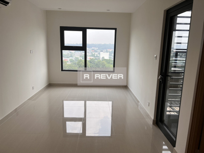  Căn hộ Vinhomes Grand Park nội thất cơ bản, cửa chính hướng Đông Nam