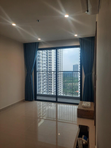 Căn hộ Vinhomes Grand Park, Quận 9 Căn hộ Vinhomes Grand Park tầng 16 thiết kế hiện đại, đã làm sẵn bếp và rèm.