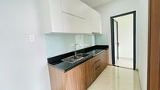  Căn hộ Bcons Garden hướng ban công nam nội thất cơ bản diện tích 55.87m².