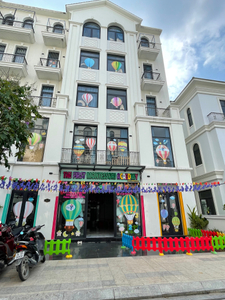 IMG_6208.HEIC Nhà phố  Vinhomes Grand Park Nguyễn Xiển, diện tích 126 m², hướng Đông Nam