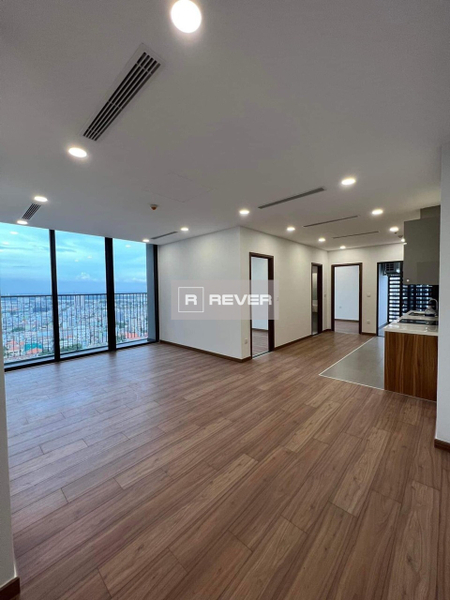 Căn hộ Eco Green Sài Gòn thiết kế 3 phòng ngủ, nội thất cơ bản.