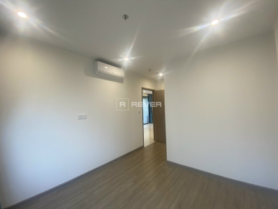  Căn hộ Vinhomes Grand Park hướng Đông Nam, diện tích 81.7m²