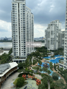  Căn hộ Đảo Kim Cương tầng, view nội khu hồ bơi mát mẻ.