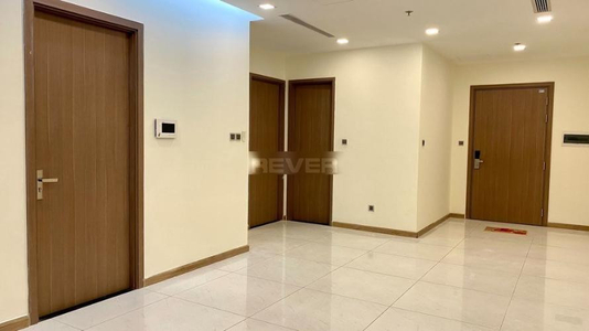 Căn hộ Vinhomes Central Park, Quận Bình Thạnh Căn hộ Vinhomes Central Park tầng 15 thiết kế 2 phòng ngủ, nội thất cơ bản.