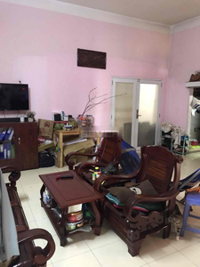 Căn hộ 145 Nguyễn Trãi có 2 phòng ngủ, không nội thất.