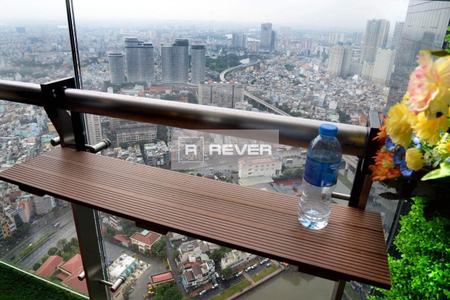  Officetel Vinhomes Golden River tầng cao mát mẻ, đầy đủ nội thất.