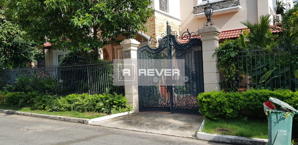Rever