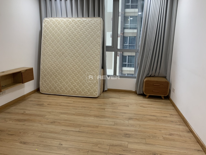  Căn hộ Vinhomes Central Park hướng ban công đông nam nội thất cơ bản diện tích 108.7m².