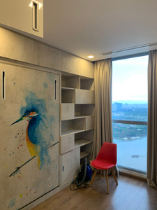 Căn hộ Vinhomes Central Park, Quận Bình Thạnh Căn hộ Vinhomes Central Park tầng 29 có 4 phòng ngủ, nội thất cơ bản.