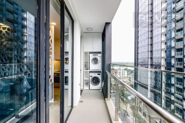  Căn hộ Vinhomes Golden River tầng thấp, tháp A1, 3 phòng ngủ, full nội thất