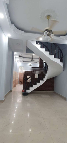Nhà phố Quận Gò Vấp Nhà hẻm xe hơi đường Số 11 diện tích 76m2, cửa hướng Đông Bắc.