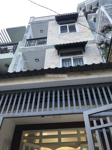 Nhà phố Quận Bình Tân Nhà phố diện tích 4mx 15m, thích hợp để kinh doanh, văn phòng và ở.