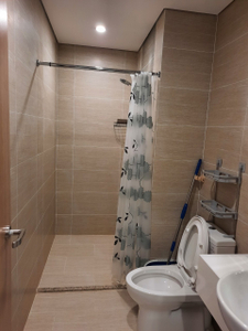  Căn hộ Studio Vinhomes Grand Park hướng ban công tây nam đầy đủ nội thất diện tích 27m²