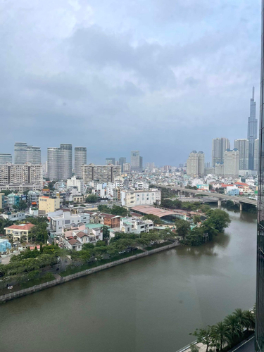 Căn hộ Vinhomes Golden River, Quận 1 Căn hộ Vinhomes Golden River tầng 13 có 1 phòng ngủ, nội thất cơ bản.