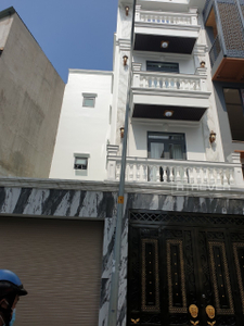 Nhà phố Đường Nguyễn Tư Giản 4 tầng diện tích 72m² hướng đông pháp lý sổ hồng.
