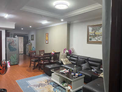 Căn hộ Chung cư Phúc Yên, Quận Tân Bình Căn hộ Chung cư Phúc Yên tầng 12 diện tích 104m2, đầy đủ nội thất.