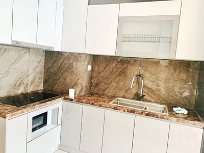  Căn hộ Vinhomes Grand Park đầy đủ nội thất, cửa hướng Tây Bắc.