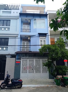 Nhà phố tại KDC Sông Đà kết cấu 1 trệt 3 lầu kiên cố, không nội thất.