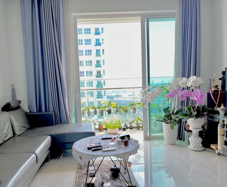 Căn hộ Sadora Apartment hướng ban công đông đầy đủ nội thất