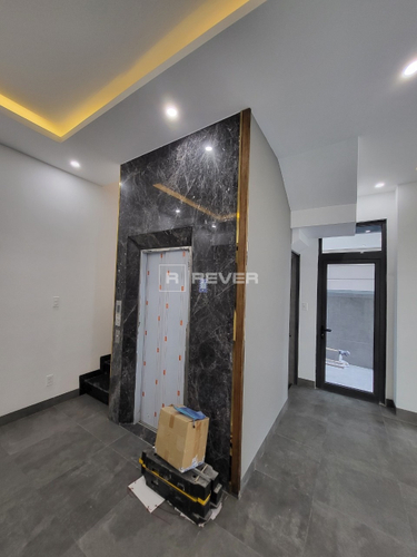  Nhà phố Đường Nguyễn Xiển 5 tầng diện tích 96m² hướng đông bắc pháp lý hợp đồng mua bán.