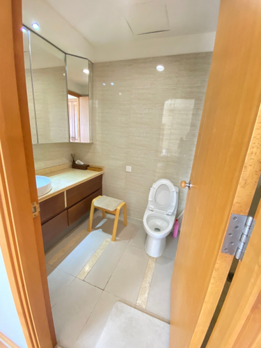 1696390428839.jpg Căn hộ 3 phòng  Saigon Pearl, diện tích 120 m², nội thất xịn cần cho thuê 