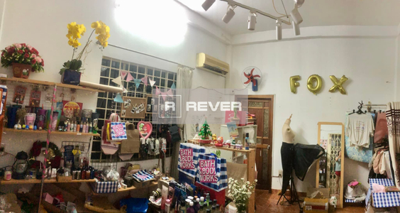  Căn hộ Chung cư 353 Đường Nguyễn Trãi bàn giao nội thất cơ bản.