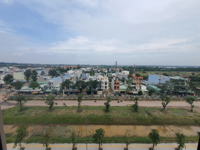  Căn hộ Vinhomes Grand Park hướng ban công nam nội thất cơ bản diện tích 46.7m².