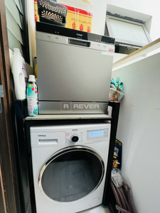 z4388987035250_eeea72aba13a0342b636292d2b7a3e3e.jpg Căn hộ One Verandah hướng ban công tây nam đầy đủ nội thất diện tích 79m²