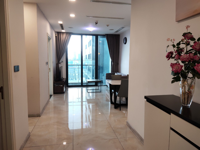 Căn hộ Vinhomes Golden River Căn hộ Vinhomes Golden River đầy đủ nội thất diện tích 70m²