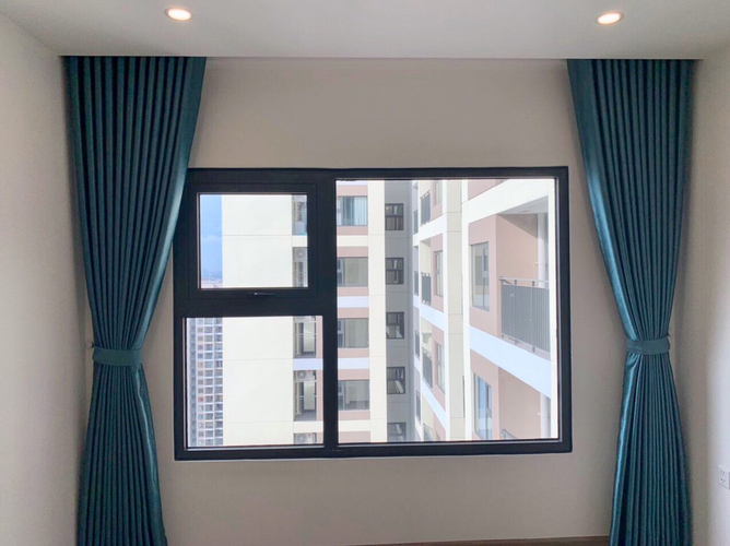  Căn hộ Vinhomes Grand Park hướng ban công tây bắc nội thất cơ bản diện tích 82.3m²