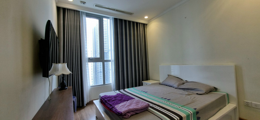 bcae7547bd4f87c6034d17280acabcd7.jpg Căn hộ Vinhomes Central Park hướng ban công nam đầy đủ nội thất diện tích 120m²