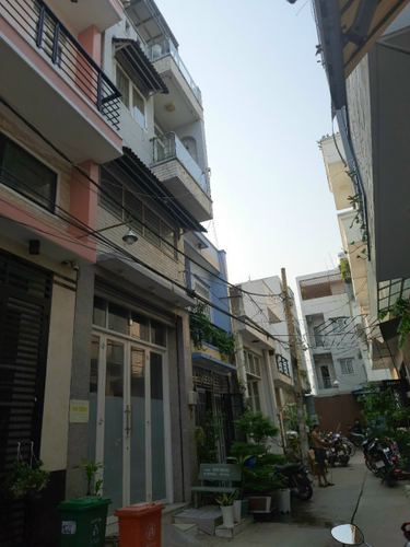  Nhà phố Đường Nguyễn Quý Yêm 2 tầng diện tích 49.3m² hướng đông pháp lý sổ hồng.
