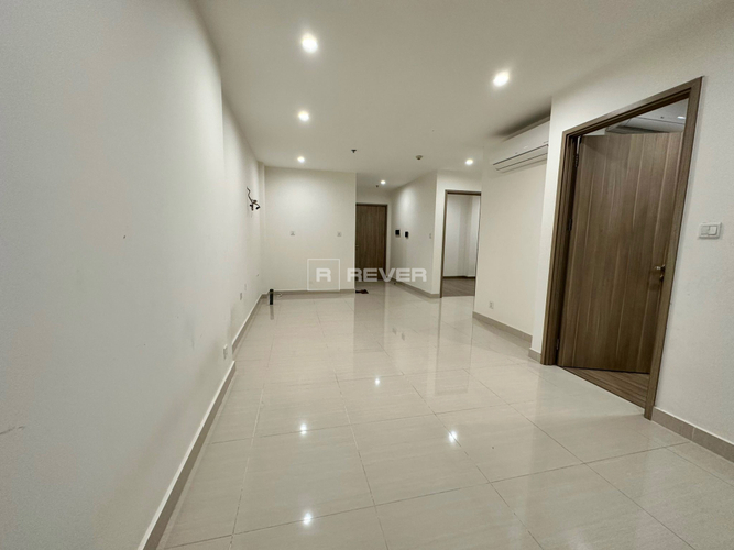 z4398324580894_16ee79dd5cd179070b393dbab874c8f7.jpg Căn hộ Vinhomes Grand Park hướng ban công tây bắc nội thất cơ bản diện tích 583m²