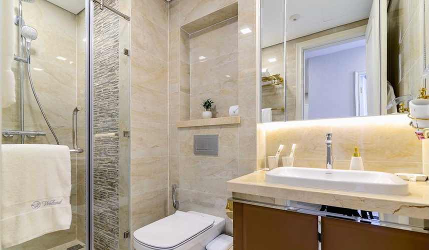 Căn hộ Vinhomes Golden River, Quận 1 Căn hộ Vinhomes Golden River tầng 21 diện tích 49m2, đầy đủ nội thất.