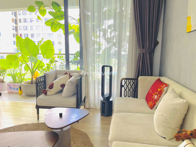 z4453386858009_c06ad39b72a6576a5e2d5621ac348d9c.jpg Căn hộ 2 phòng ngủ Diamond Island - Đảo Kim Cương nội thất đẹp