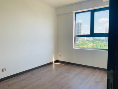 phòng khách căn hộ Q7 Boulevard Căn hộ Q7 Boulevard tầng 16 thiết kế 2 phòng ngủ, nội thất cơ bản.