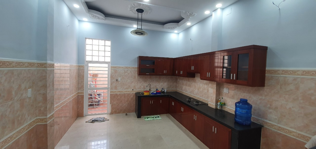 Nhà phố Quận Gò Vấp Nhà hẻm xe hơi đường Số 11 diện tích 76m2, cửa hướng Đông Bắc.