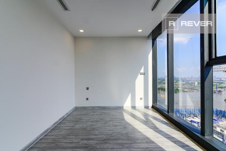  Căn hộ tầng cao Vinhomes Golden River nội thất cơ bản, view thành phố