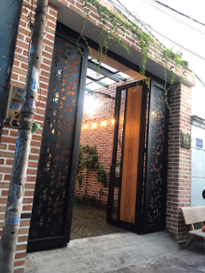 Nhà phố Quận Bình Tân Nhà phố thiết kế 1 trệt, 1 lầu diện tích 98.8m2 khu dân cư hiện hữu.