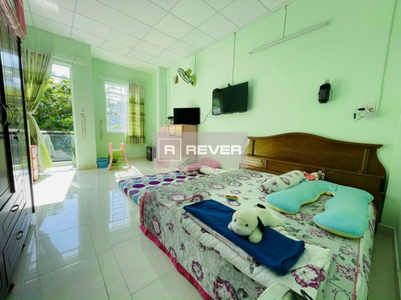 Nhà phố Quận Bình Tân Nhà phố diện tích đất 51.6m2 rộng thoáng, cửa hướng Đông Nam mát mẻ.